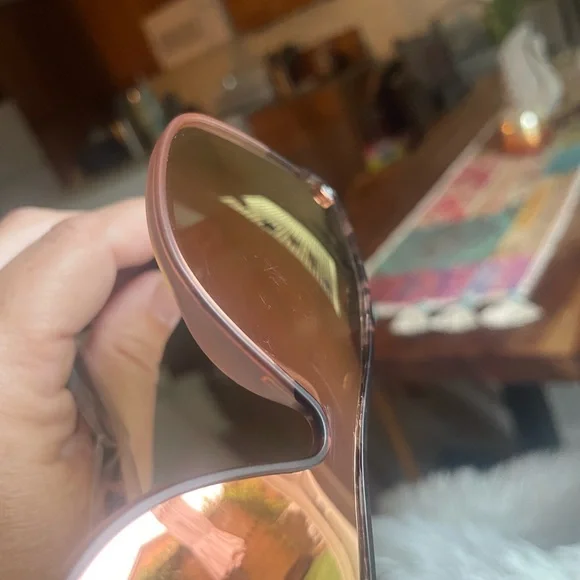 NWOB Blenders Eyewear Lion Heart Tortoise to Champagne Polarized Sunglasses - Picture 9 of 10